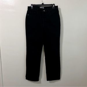 Lee Classic Fit Women’s Straight Leg black jeans. 10 petite
